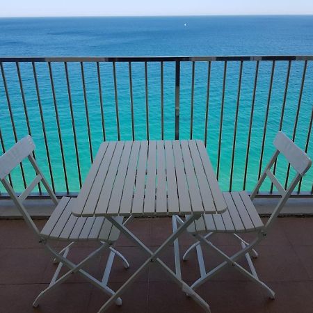 Apartamento En Primera Linia Vistas Al Mar بلاتجا ذارو المظهر الخارجي الصورة