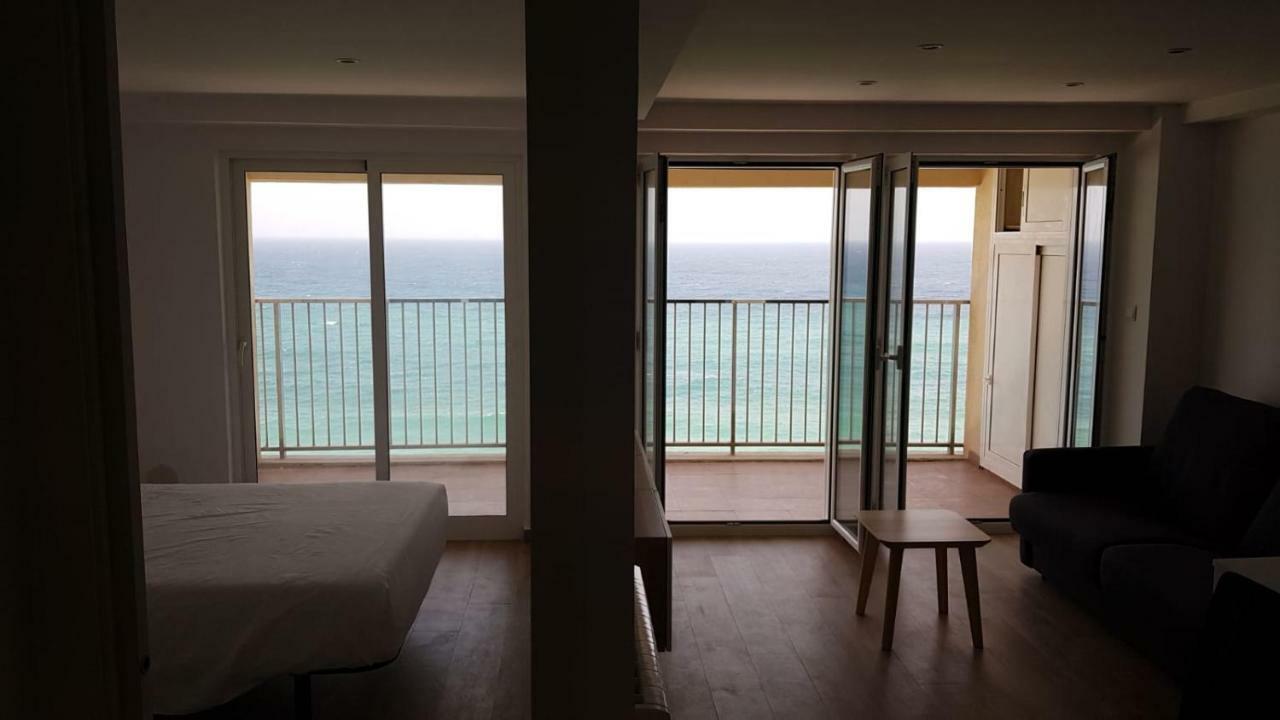 Apartamento En Primera Linia Vistas Al Mar بلاتجا ذارو المظهر الخارجي الصورة